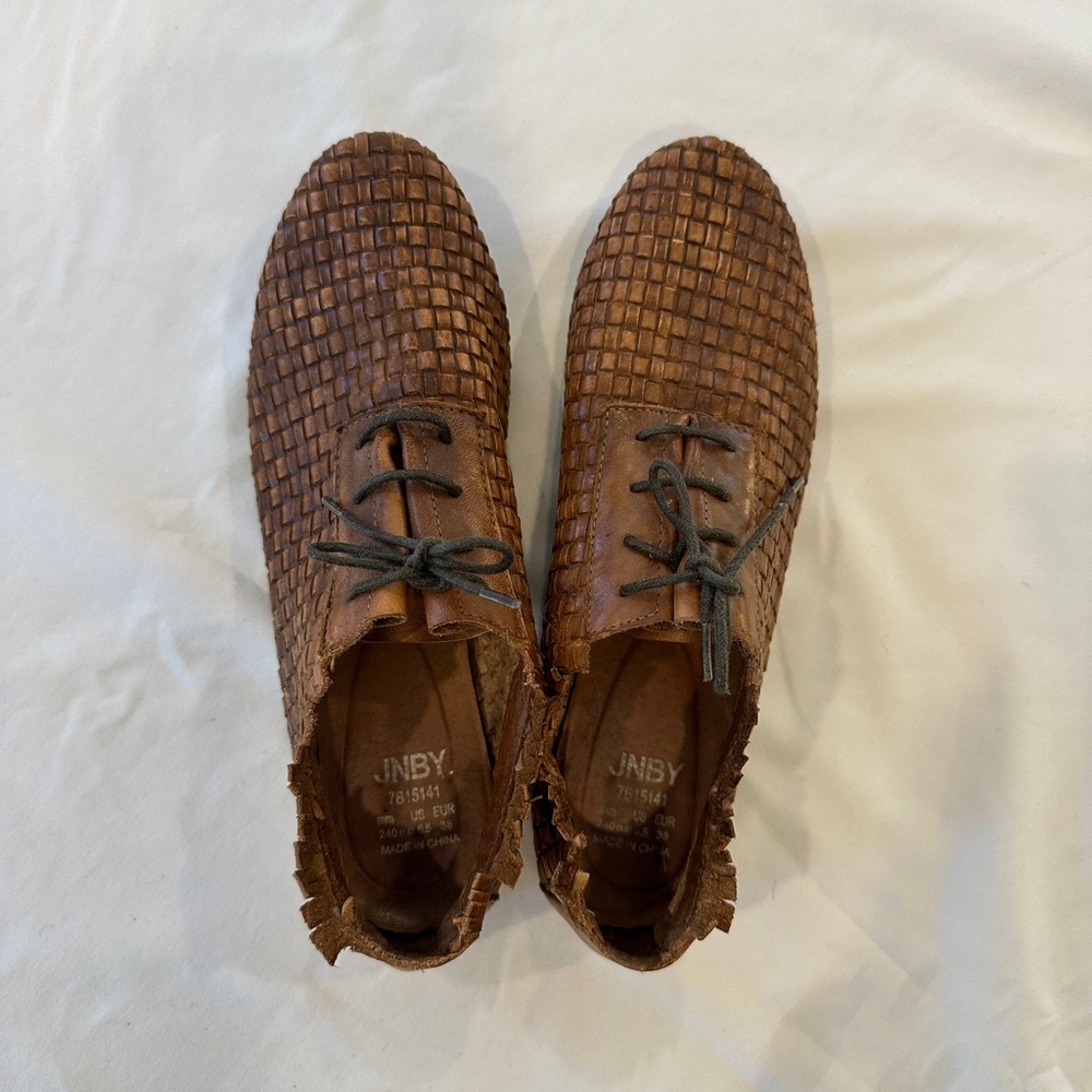 JNBY brown woven loafers